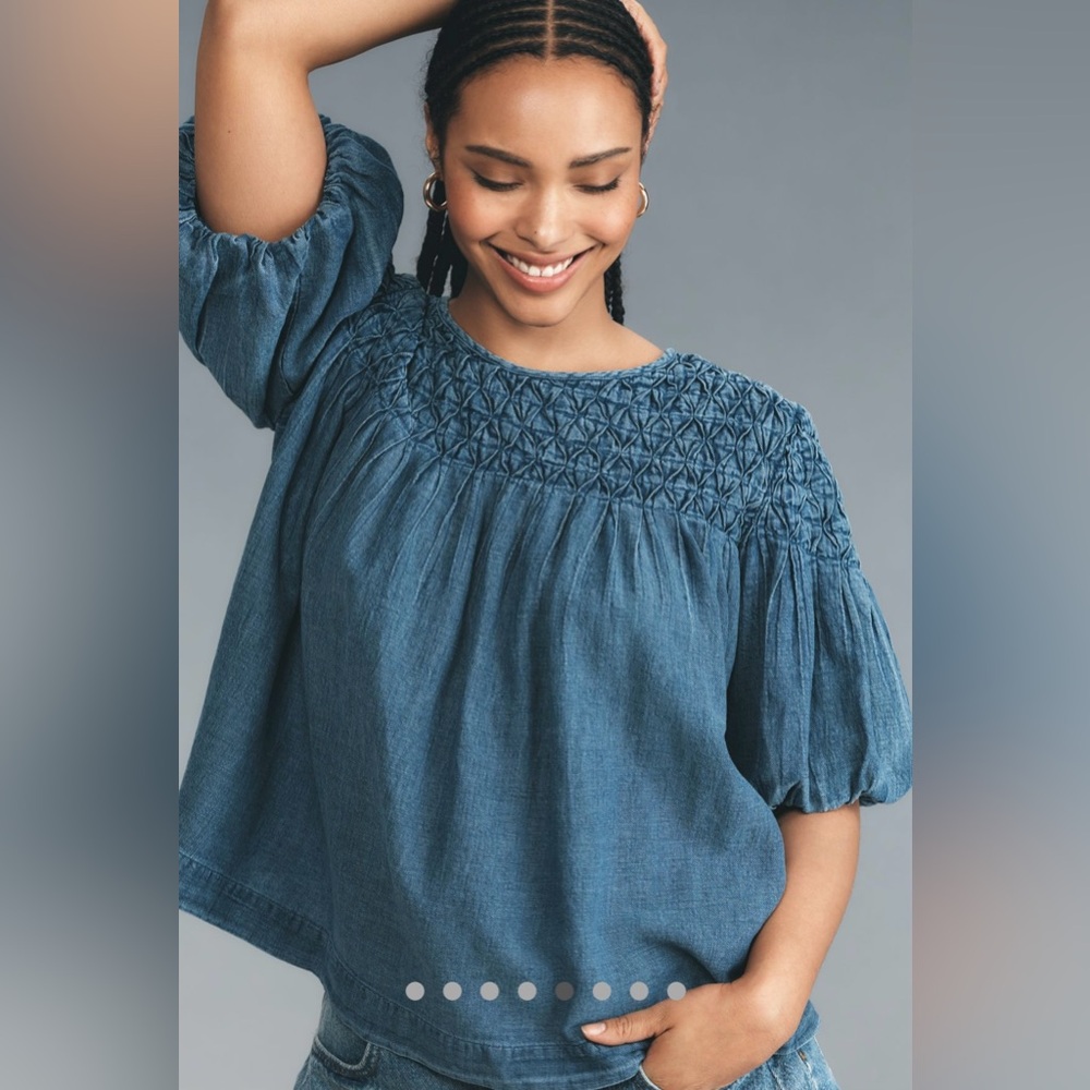 Anthropologie Women's Blue Liza Smocked Top with puff sleeves Large - Picture 9 of 9